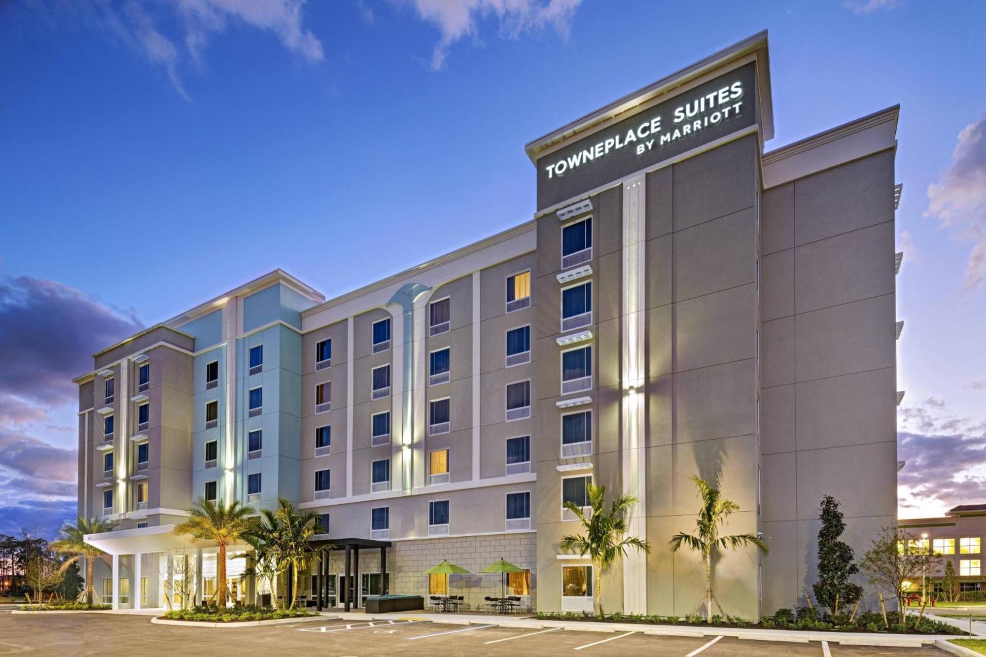 Towneplace Suites By Marriott Naples Vineyards Eksteriør billede