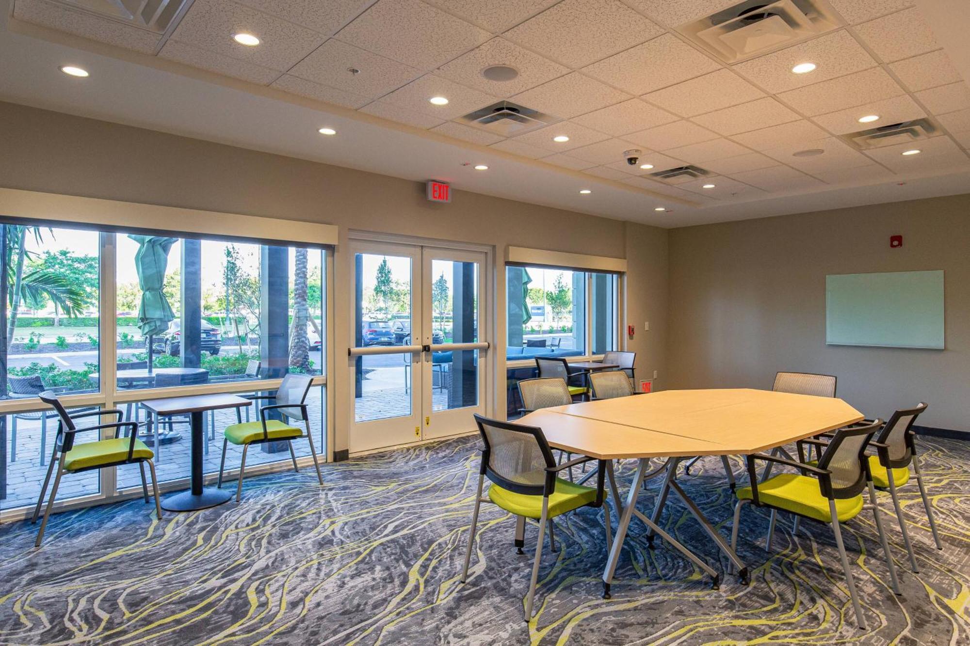 Towneplace Suites By Marriott Naples Vineyards Eksteriør billede
